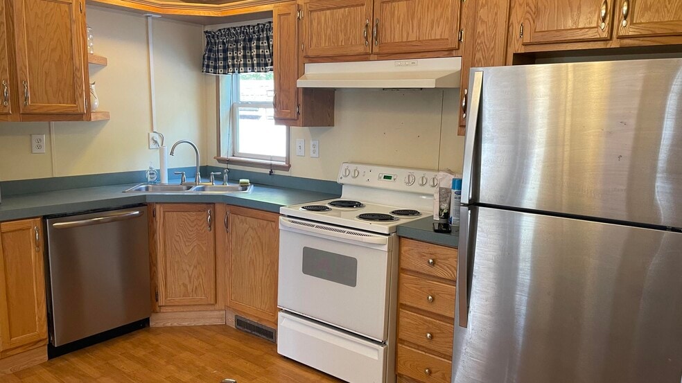 Building Photo - 1630 Acadia Hwy