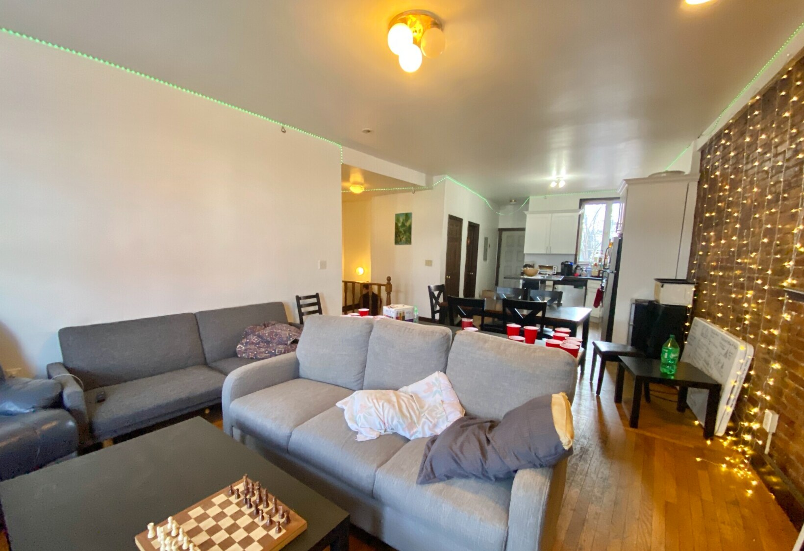 Building Photo - 526 Harvard St