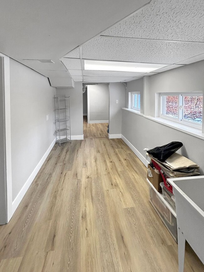 Building Photo - Welcome to this newly remodeled gem located in the heart of Collier, PA.