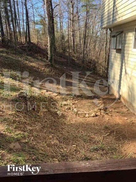 Building Photo - 8520 Hightower Trail SW