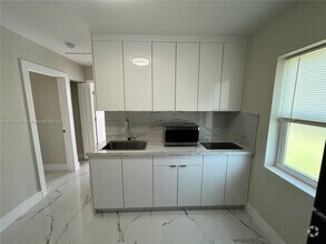 Building Photo - 3130 NW 160th St