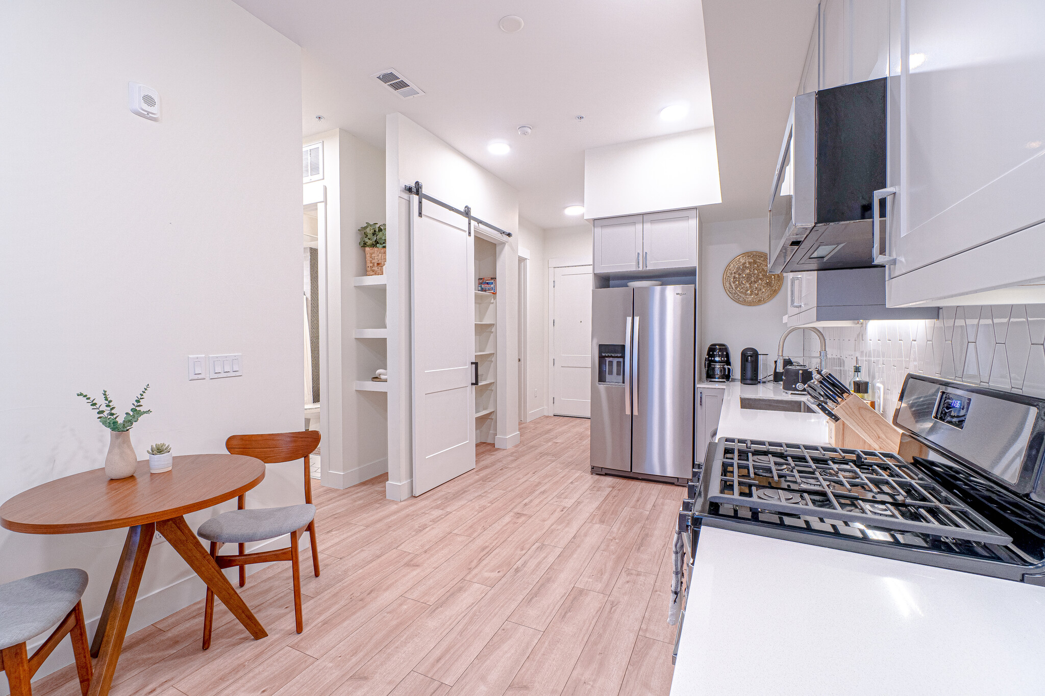 Building Photo - 2876 W 53rd Ave