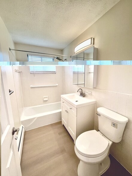 Bathroom - Fernwood Apartments