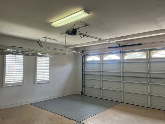 Building Photo - 32624 Juniper Berry Dr