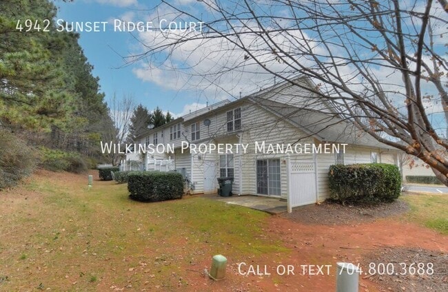 Building Photo - 4942 Sunset Ridge Ct