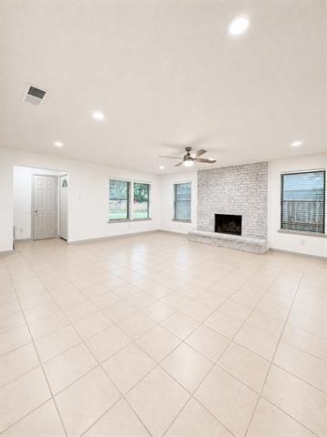 Building Photo - 4413 Menzer Rd