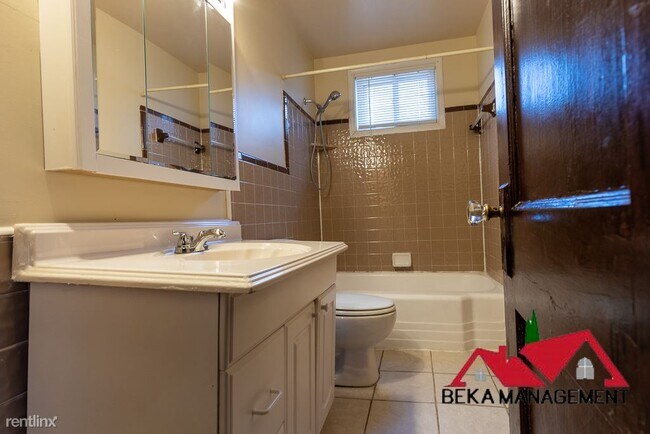 Building Photo - 2 br, 1 bath House - 18235 Brady