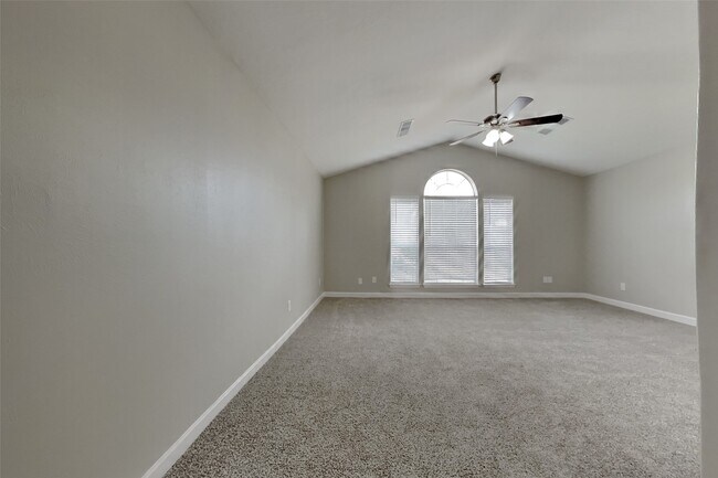 Building Photo - 14822 Carolina Falls Ln