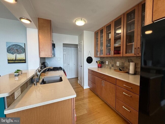 Building Photo - 501 Slaters Ln