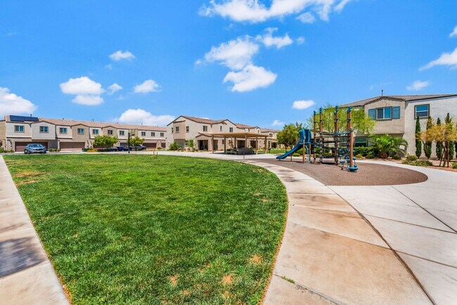 Building Photo - Modern Gated Townhome Living with Resort-Style Community Amenities