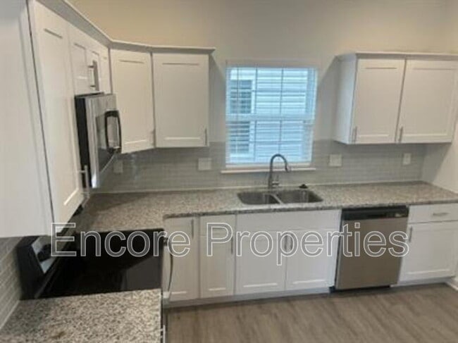 Building Photo - 3402 Littlefield Way