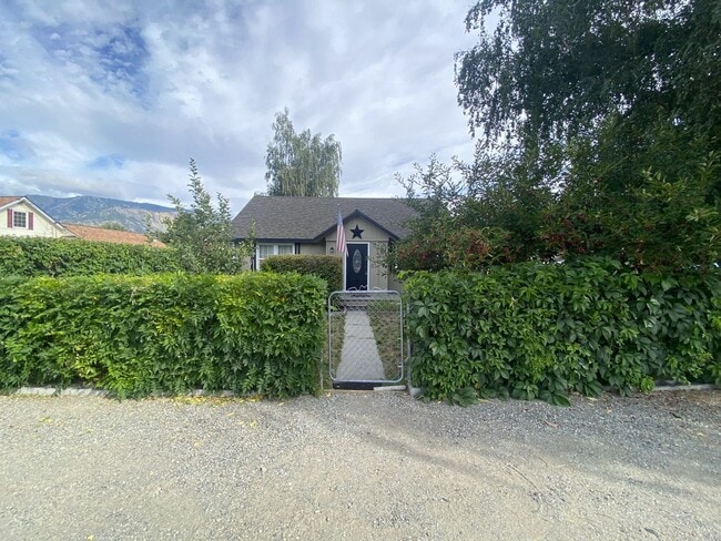 Building Photo - 3-Bedroom Home - Receive $300 off your fir...