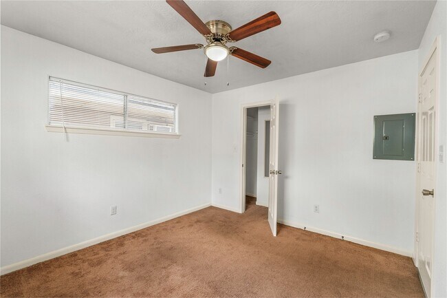 Building Photo - 3111 Arbor St