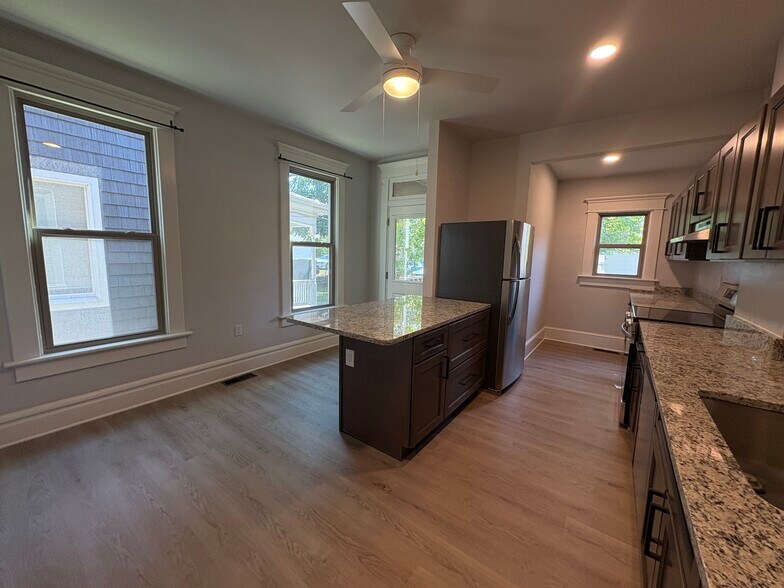 Kitchen - 67 E Maynard Ave