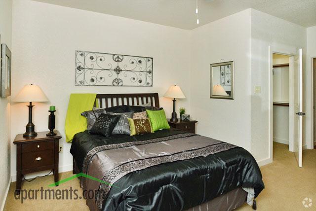 Bedroom - Danville Village