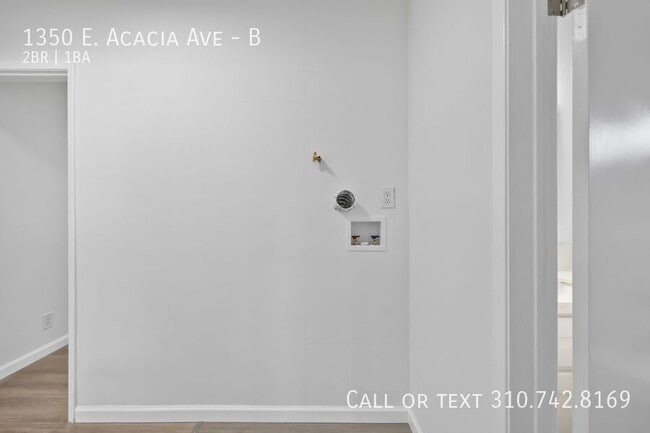 Building Photo - 1350 E Acacia Ave