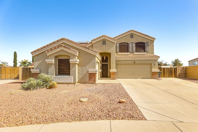 Primary Photo - 3552 N Excalibur Pl