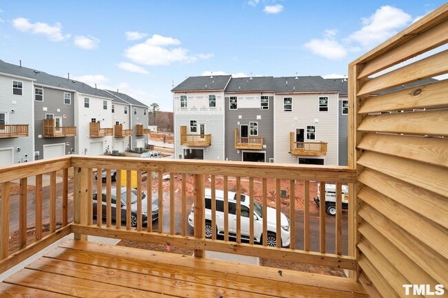 Building Photo - 742 Cormiche Ln