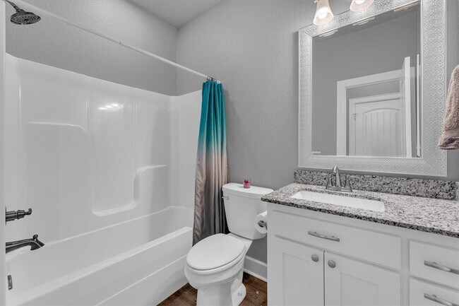 Building Photo - 25 Ruthwell Dr