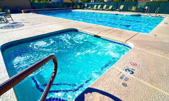 Building Photo - 2630 Lemoor Ct