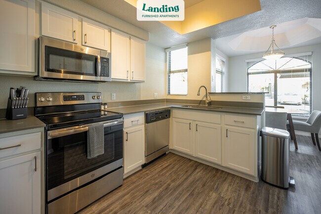 Building Photo - 3636 E Inverness Ave