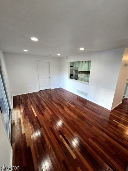 Building Photo - 4605 Birchwood Ct