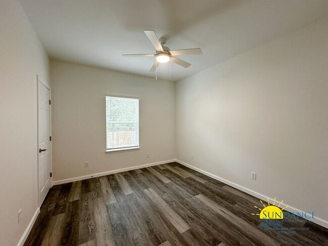 Building Photo - NEW 2-Bedroom Home in Fort Walton Beach ne...