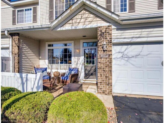 Primary Photo - 3515 Cherry Ln