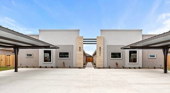 Building Photo - 3409 Duke Ave