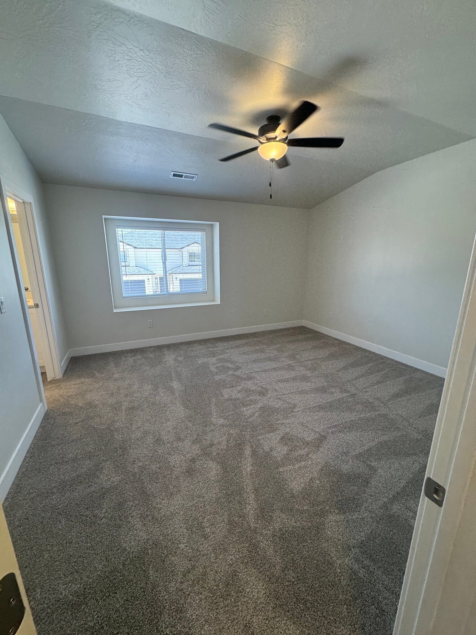 Building Photo - 51 S 4375 W