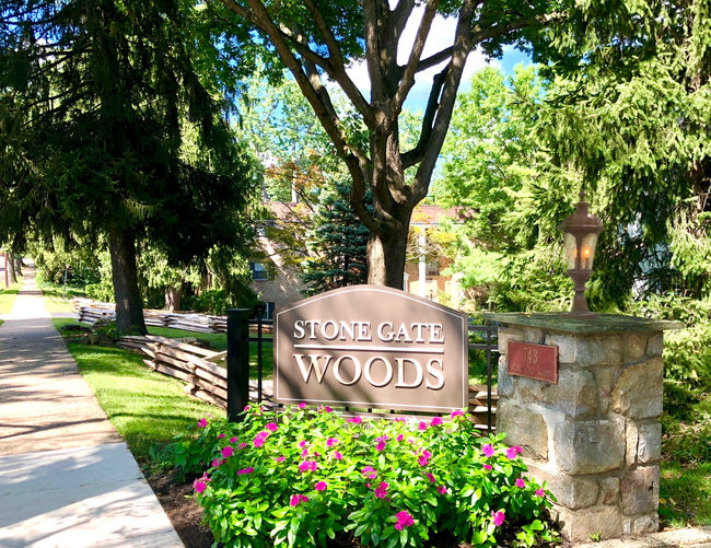 Building Photo - Stone Gate Woods