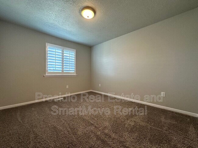 Building Photo - 5911 Cami Dawn Ct