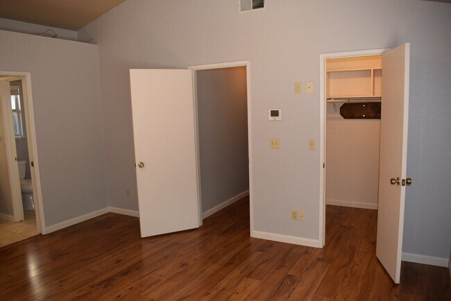 Building Photo - 6830 Paseo Del Sol Way