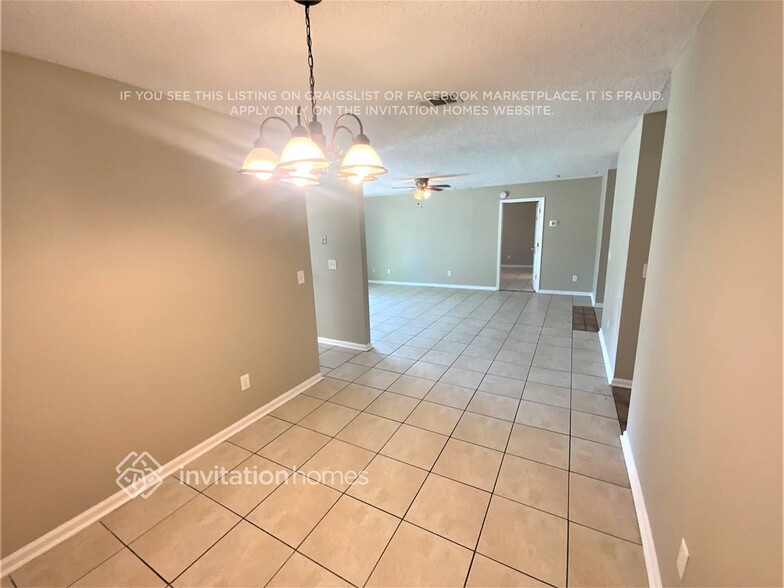 Building Photo - 8649 Collins Ridge Blvd S