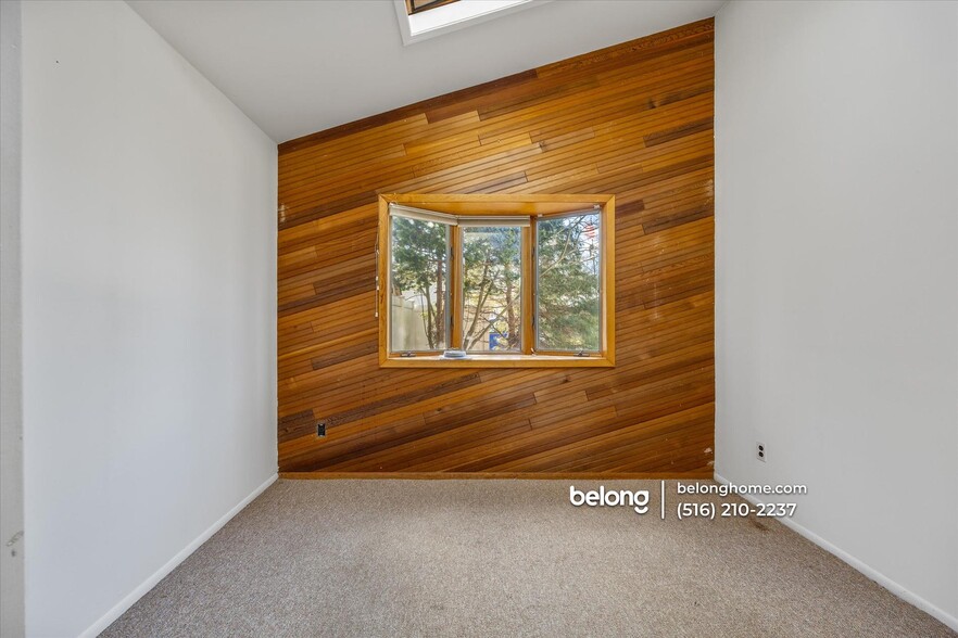 Building Photo - 68 Sycamore Cir