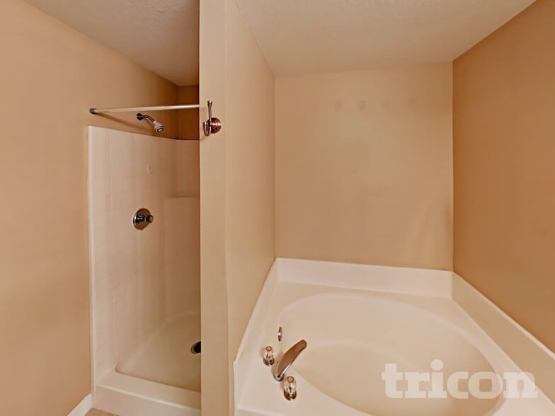 Building Photo - 1078 Woodson Hammock Cir