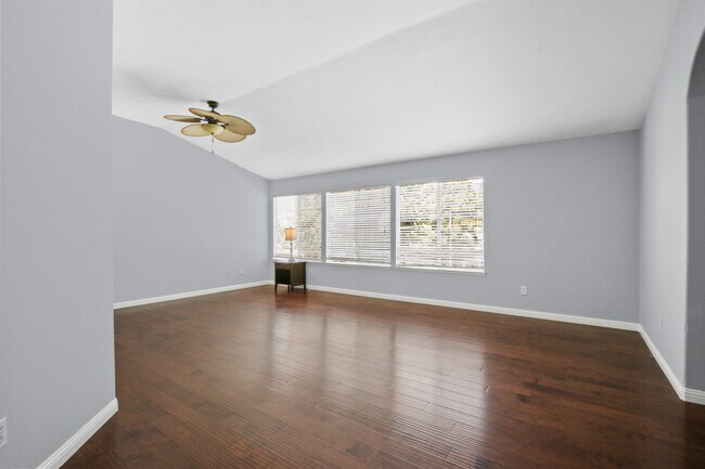 Building Photo - 3364 Centurion Pl