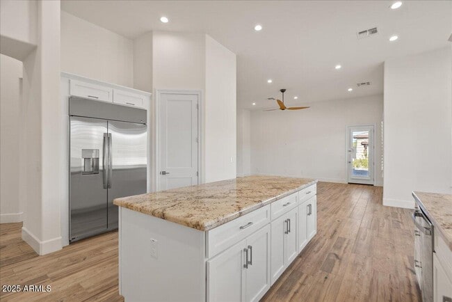 Building Photo - 3117 N 77th St