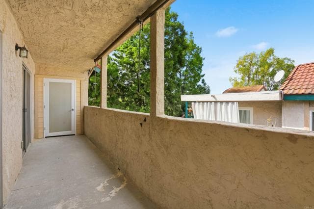 Building Photo - 3435 Capalina Rd