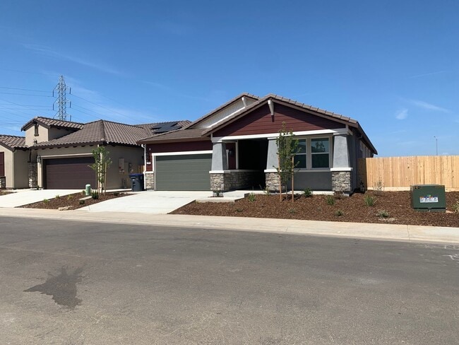 Building Photo - Brand NEW 4 bedroom 1 story home Rancho Co...