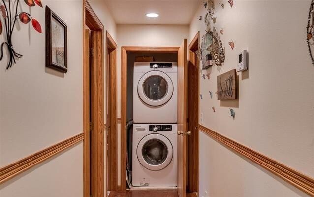 Building Photo - 906 Point Pleasant Rd