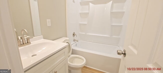 Building Photo - 125 Highland Dr