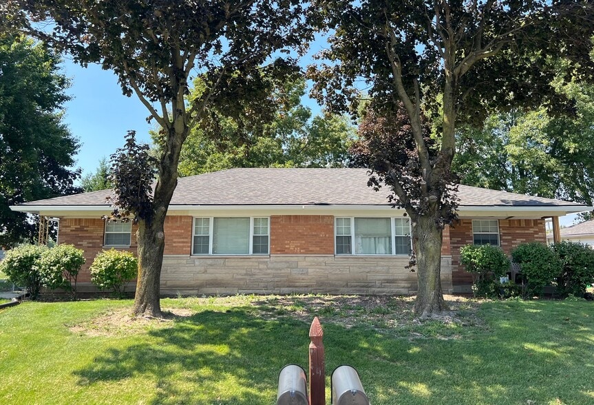 Primary Photo - 3662 Diane Ln