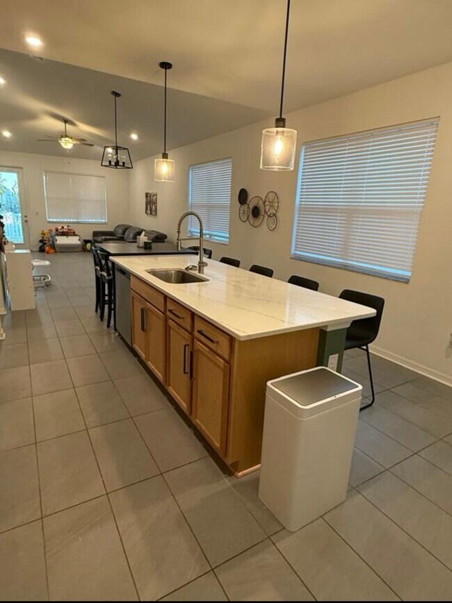 Building Photo - 4755 Reisswood Lp