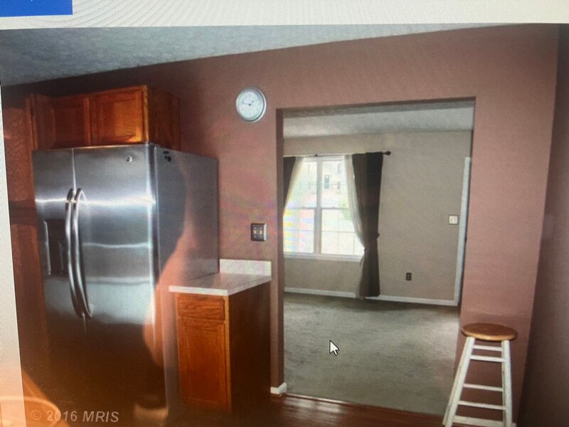 Building Photo - 39318 Summit Hill Dr