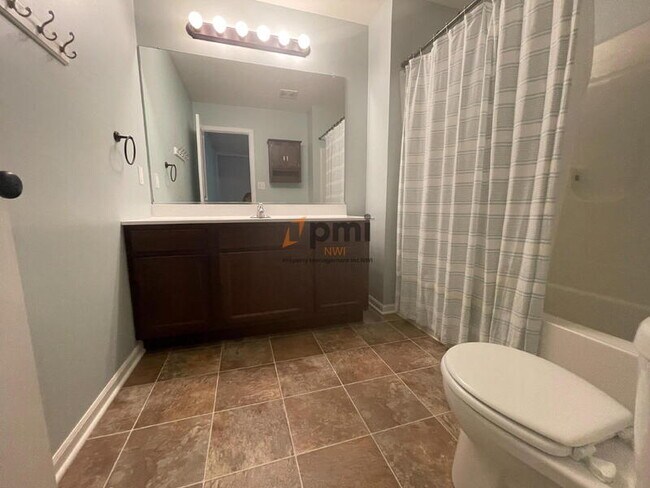 Building Photo - 10880 Mississippi St