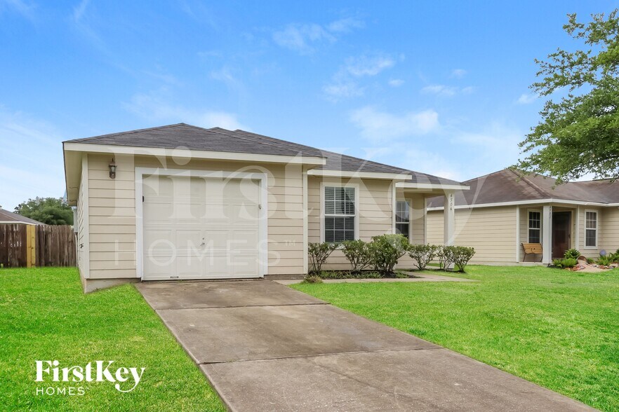 Building Photo - 4506 Nueces River Loop