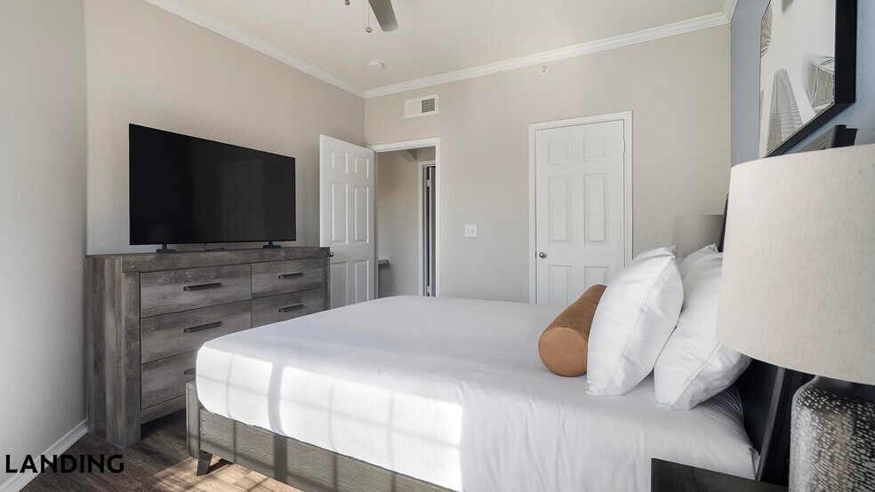 Building Photo - 3201 Duval Rd