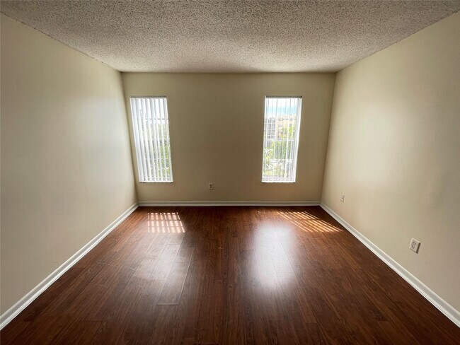 Building Photo - 2800 NW 56th Ave