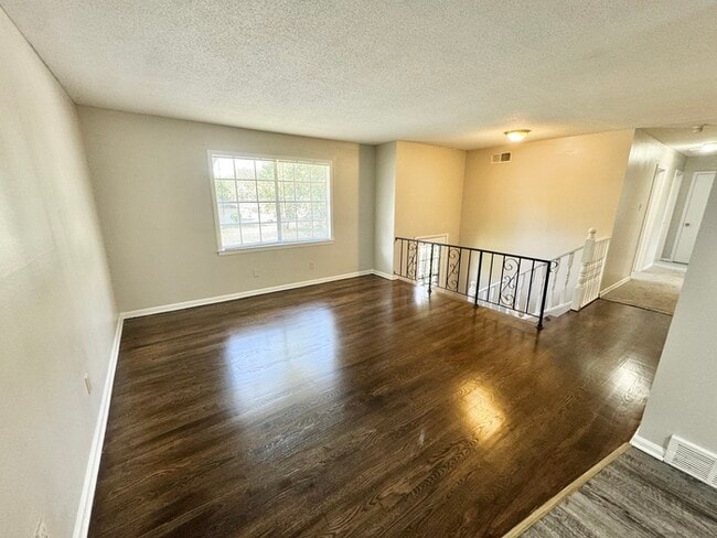 Building Photo - 4347 Fortner Ave
